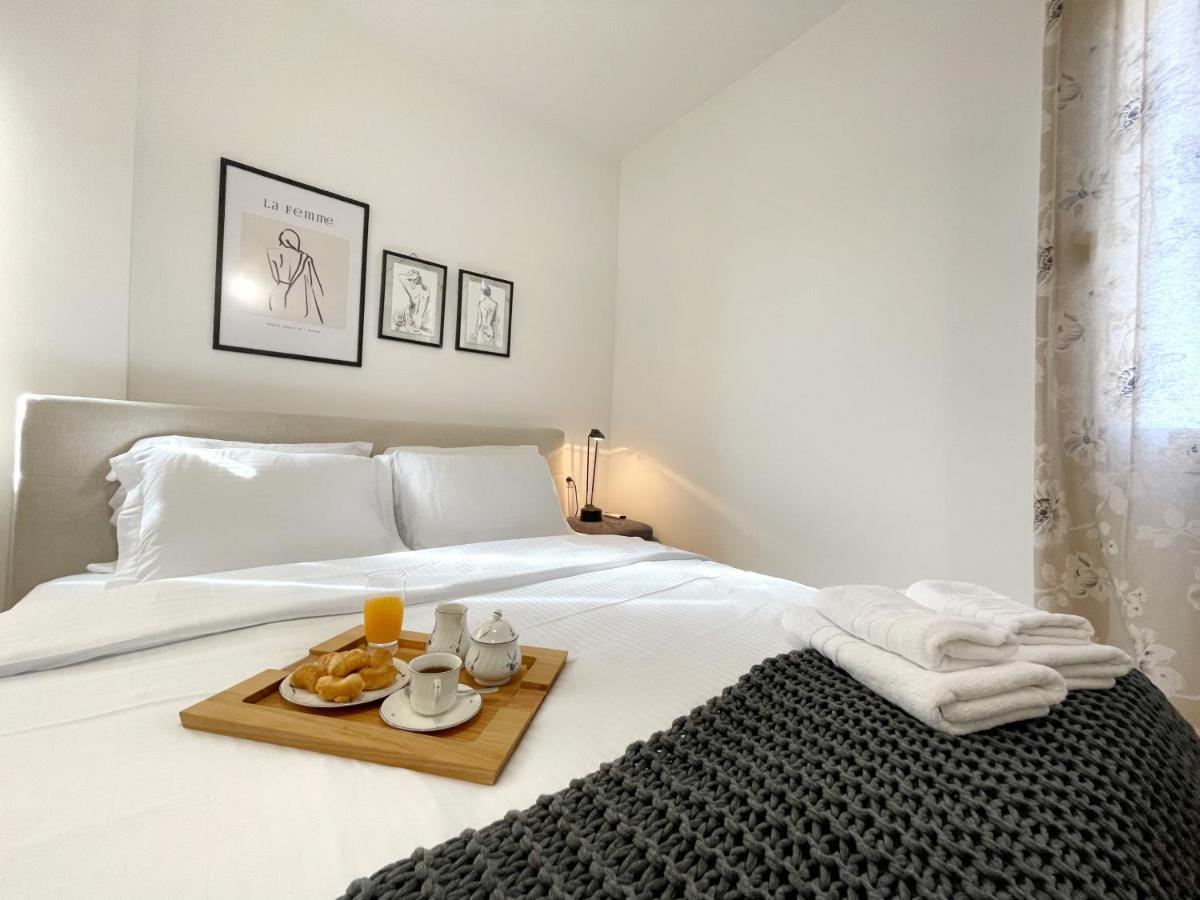 Metro Apartment Tirana